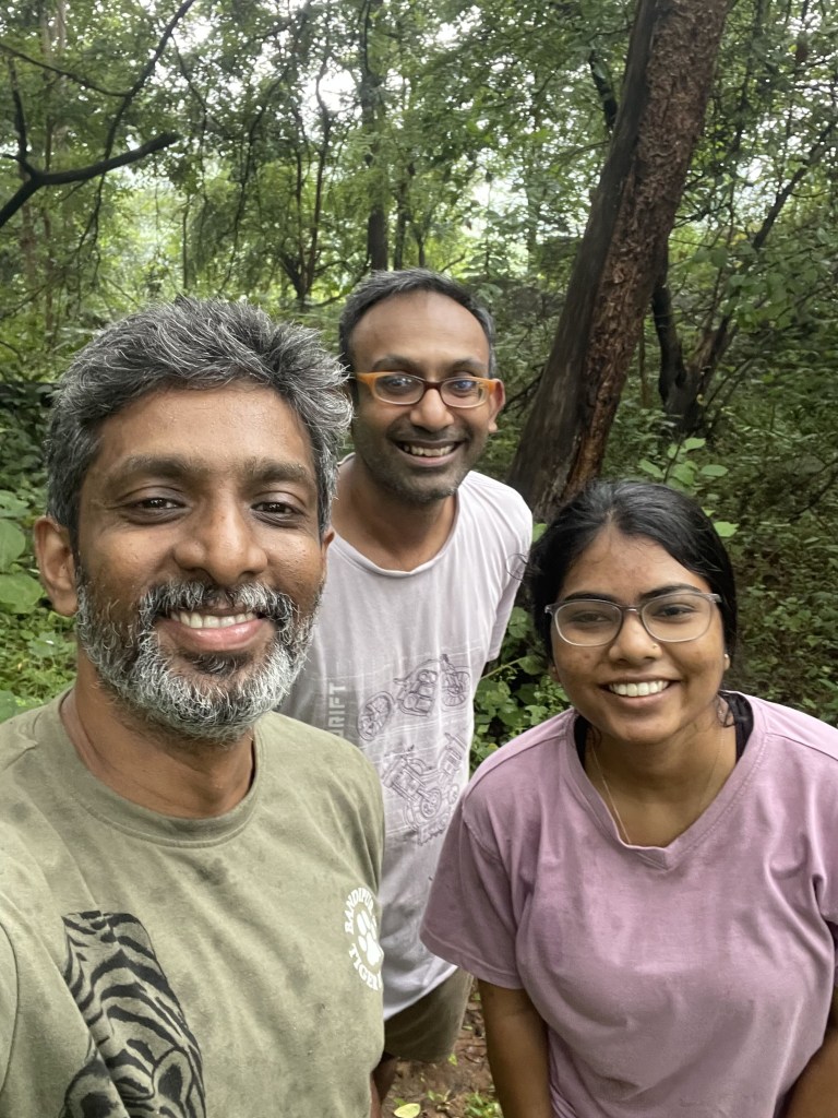 An fCxO team on a visit to SEARCH at Gadchiroli